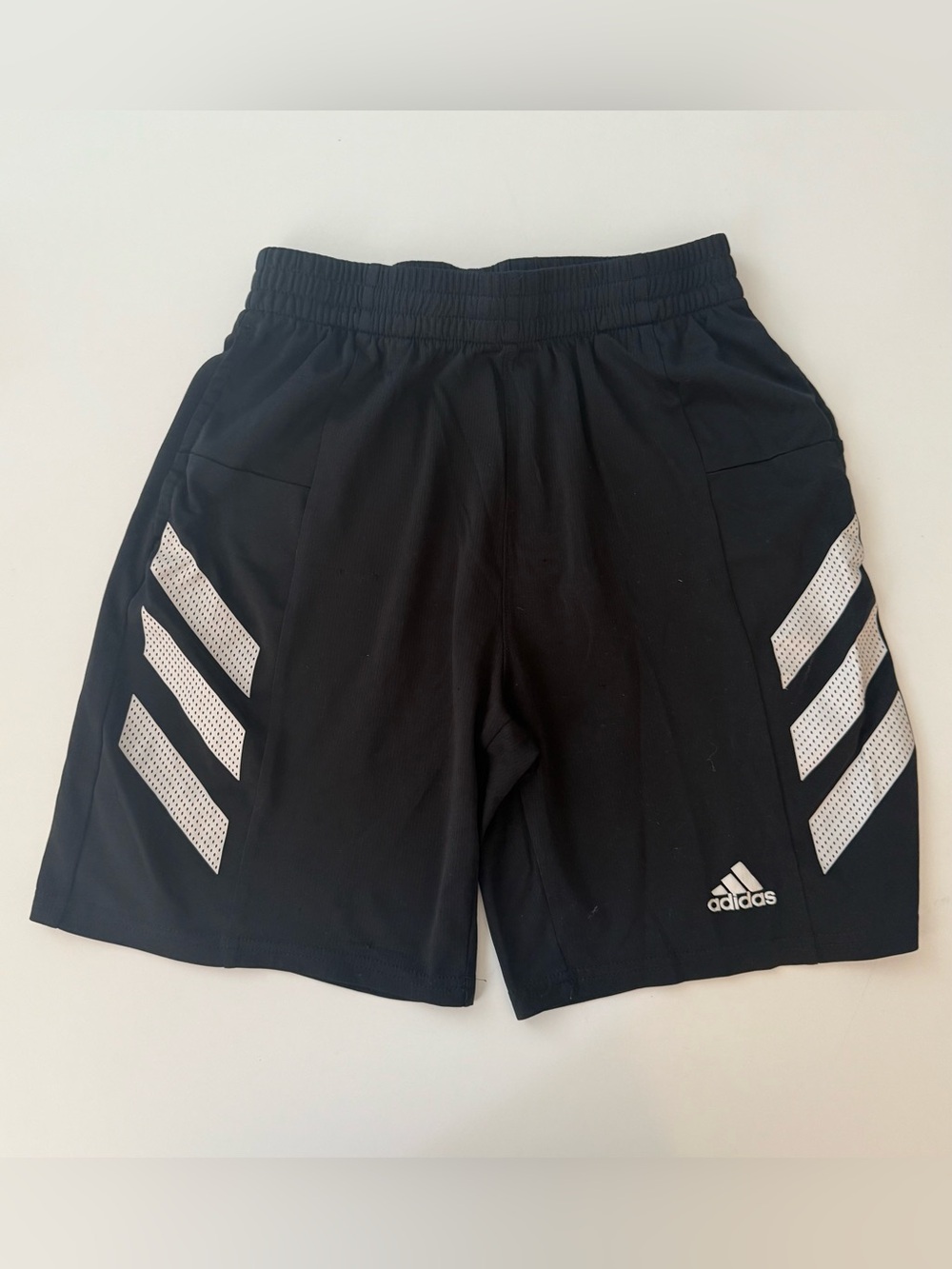 Adidas Aeroready Athletic Shorts Black with White Stripe Panels Youth L (14-16)
